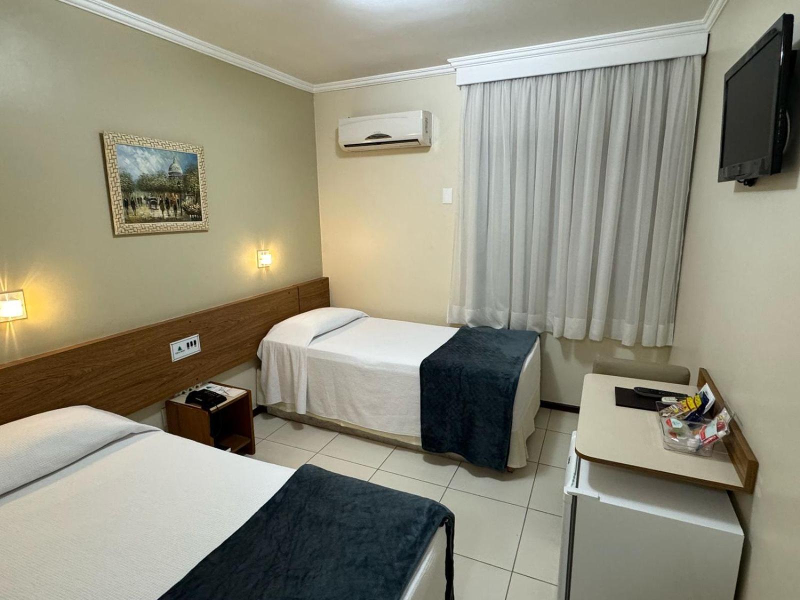 Cedro Hotel 론드리나 외부 사진